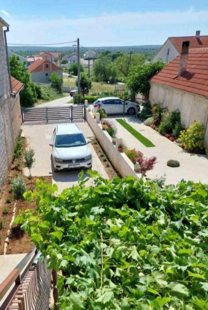 Apartmán Lucija Pridraga Exteriér fotografie
